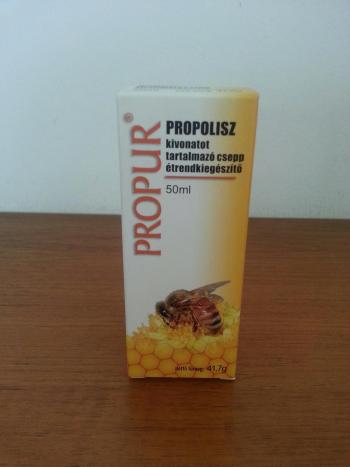 https://nyugalombiobolt.test.w2d.hu/media_ws/10132/2080/idx/silor-propur-propolisz-csepp-50-ml.jpg